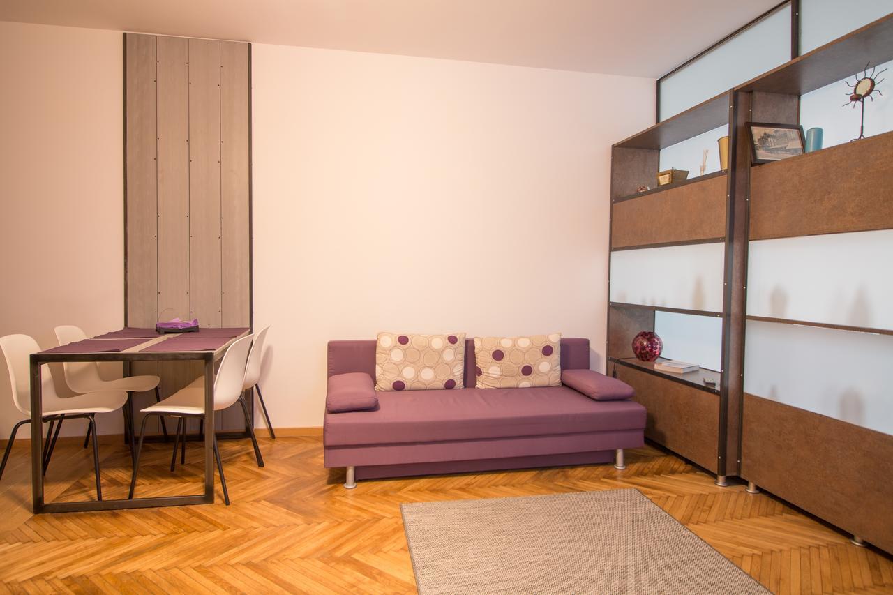 Poarta Schei Apartment Braşov Exteriör bild
